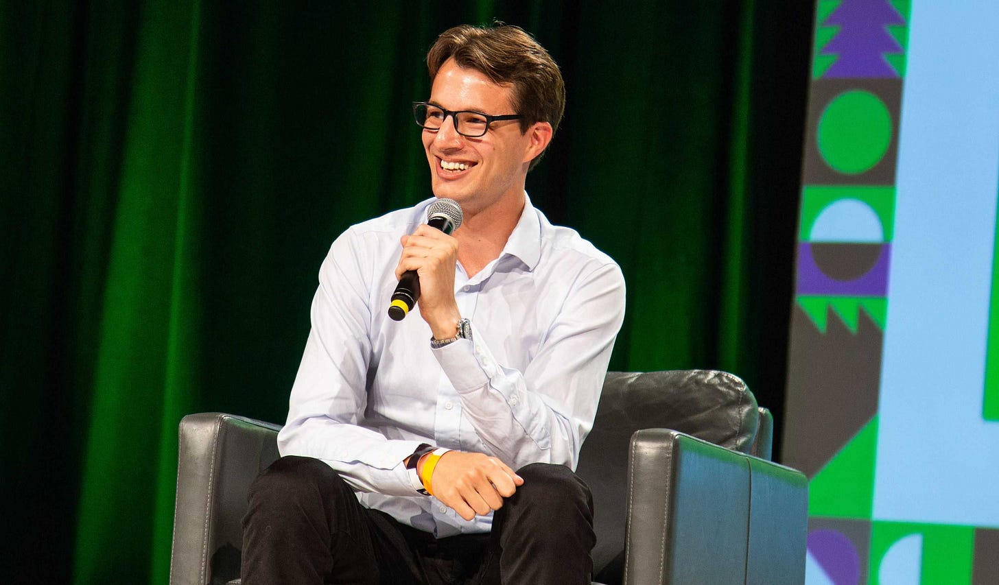 Severin Hacker: "You must have the courage not to be perfect in your  expression." – Alumni | ETH Zurich