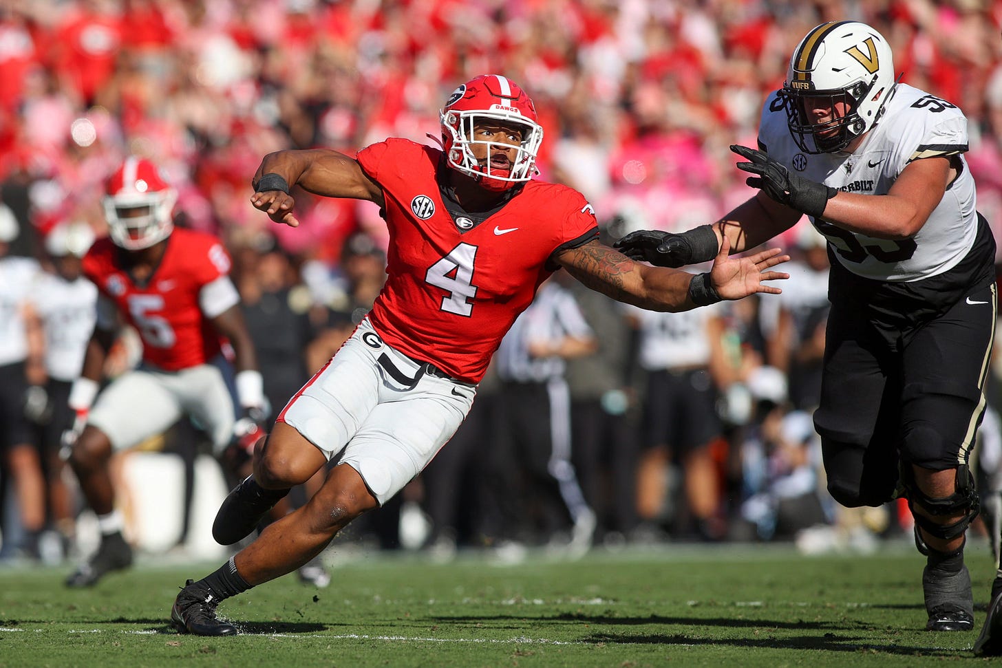 Georgia's Nolan Smith sizzles at NFL combine increasing his draft stock
