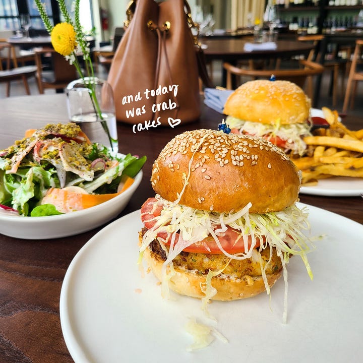 L'Ostrica's Crab Cake sandwich
