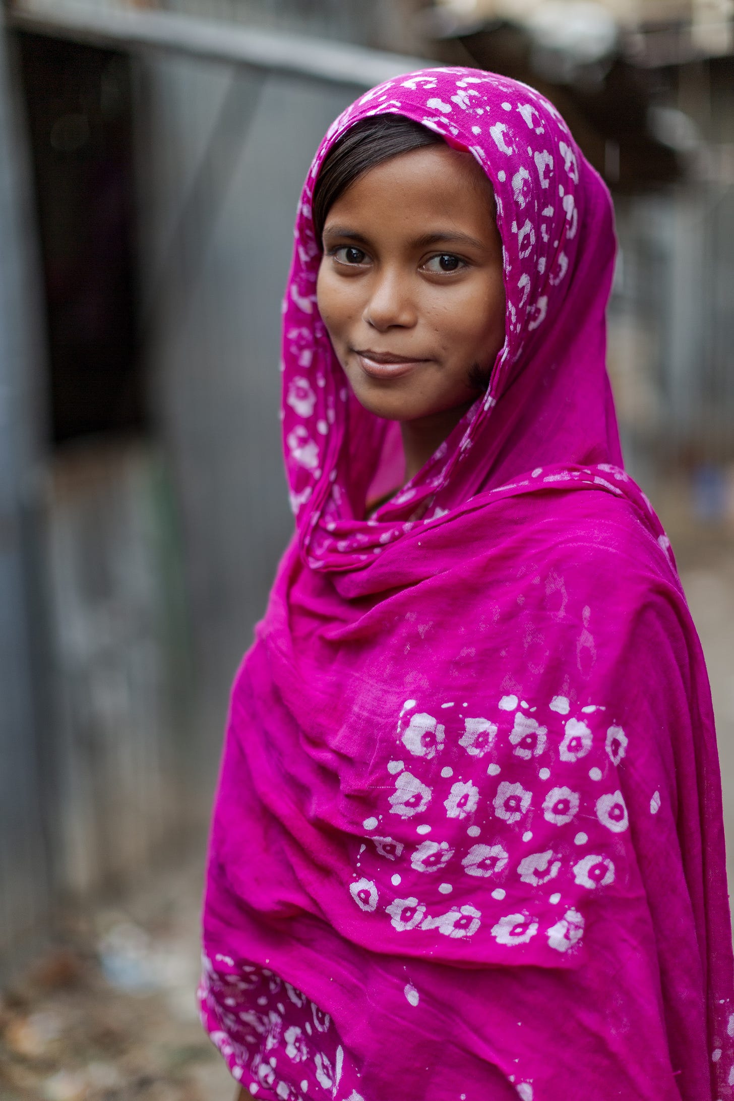 Adabar District, Dhaka, Bangladesh. 1/80, ƒ/1.2, ISO 100, 50mm Adabar District, Dhaka, Bangladesh. 1/80, ƒ/1.2, ISO 100, 50mm