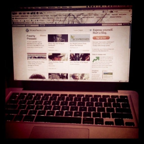 Why Should I Read Your Blog? Why Should I Read Your Blog?