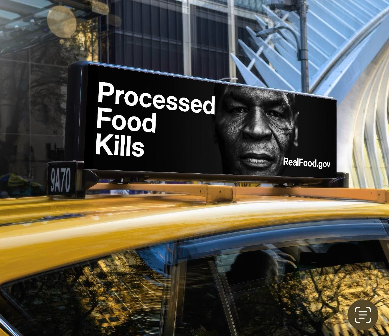 A sign on top of a taxi cab

AI-generated content may be incorrect.