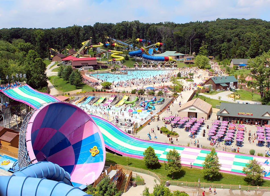 Splashin' Safari water park at Holiday World