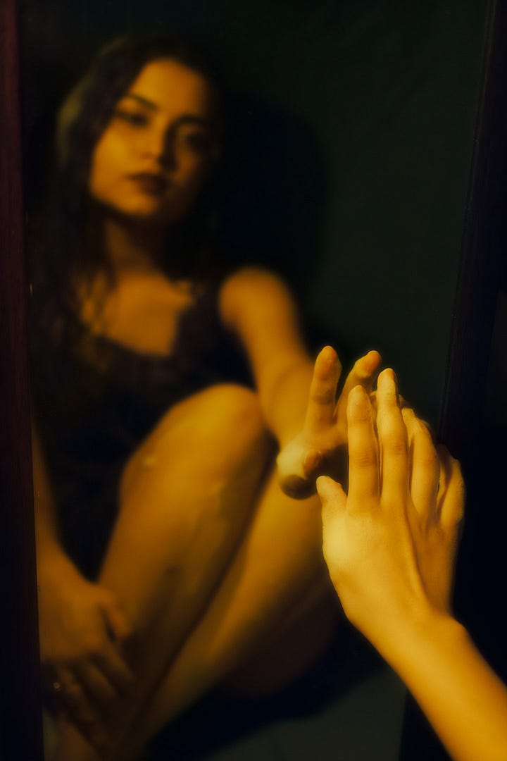 Lisa Del Giocondo aka ‘Mona Lisa’ in her teens. Photos by Mahee Agrawal.