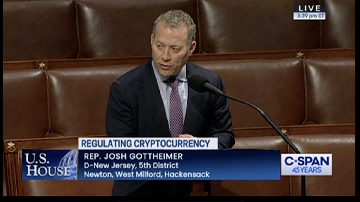 After Receiving Millions in Crypto Support, These Three Democrats Are Pushing the Industry’s Top Bill