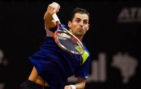 santiago giraldo tummy show bulge for pablo cuevas brasil tennis open 2015 santiago giraldo tummy show bulge for pablo cuevas brasil tennis open 2015