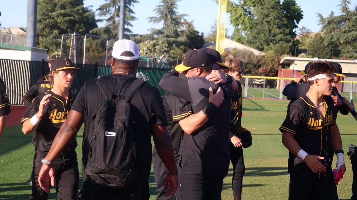 NCS Division 1: Novato Nearly Stages Comeback, but De La Salle Survives