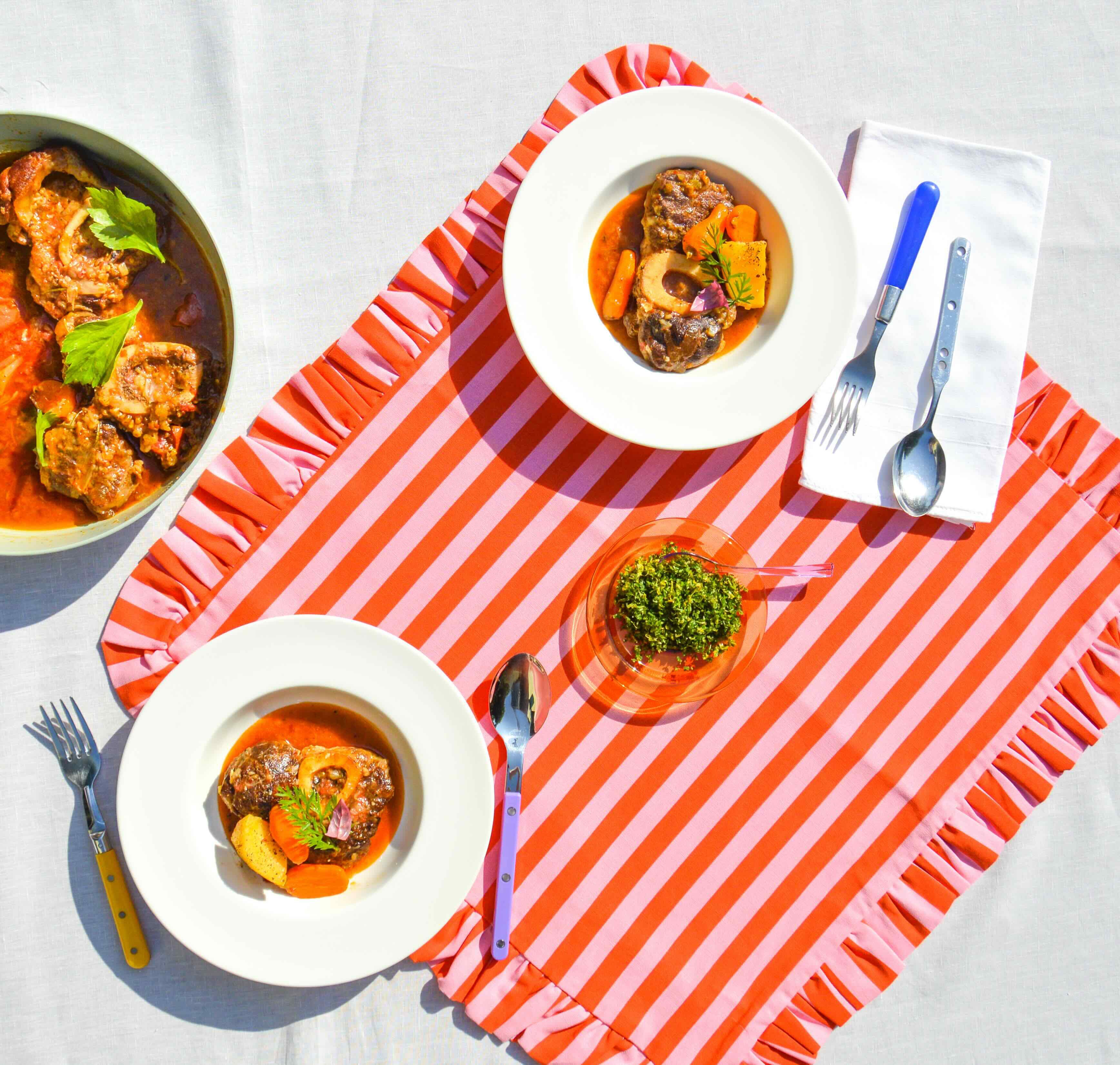 ossobuco with gremolata - by Gabriela Kulesza, image size:3472x3301