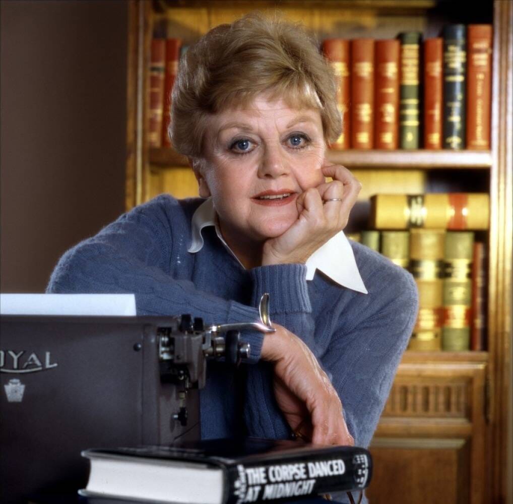 Facts About 'Murder, She Wrote' Starring Angela Lansbury | GIANT FREAKIN  ROBOT