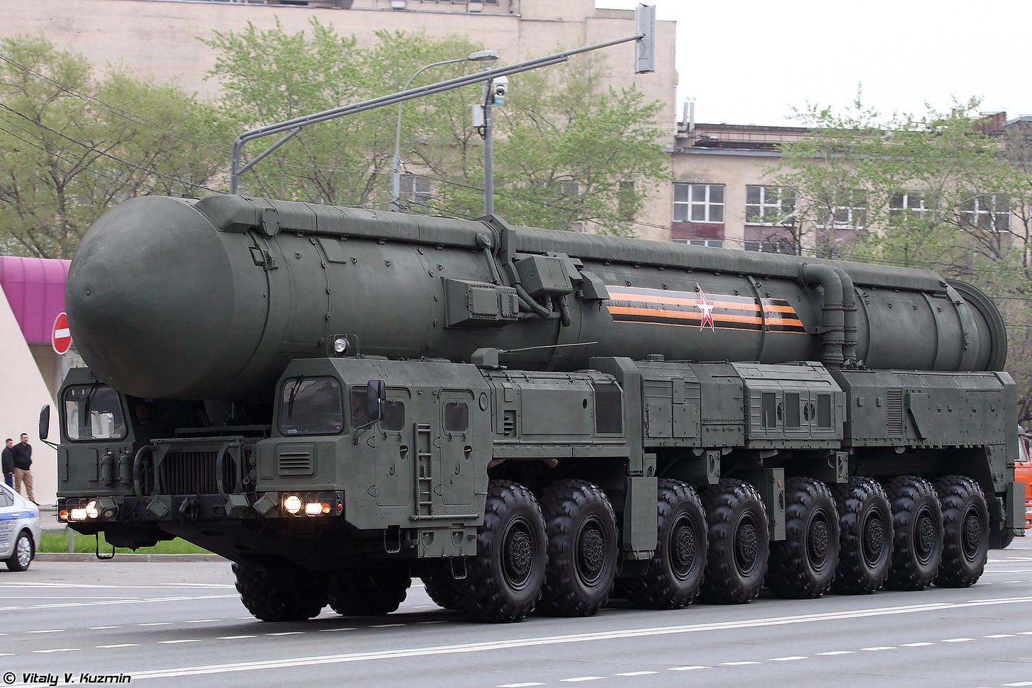 Пусковая установка 15У175М комплекса РС-24 Ярс (15U175M TEL RS-24 Yars ICBM) Пусковая установка 15У175М комплекса РС-24 Ярс (15U175M TEL RS-24 Yars ICBM)