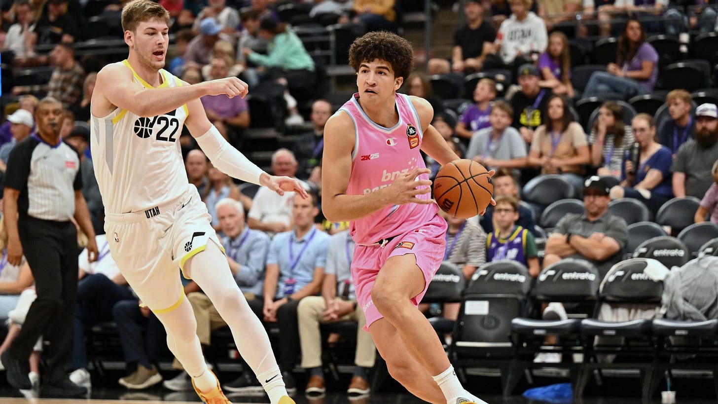 Quién es Karim López: El mexicano que seduce a la NBA y sus opciones en el  Draft | Sporting News