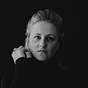 CAROLINE BÉRGAMO's avatar