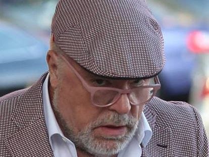 Former police chief José Manuel Villarejo outside a Madrid courthouse in a file photo. Former police chief José Manuel Villarejo outside a Madrid courthouse in a file photo.