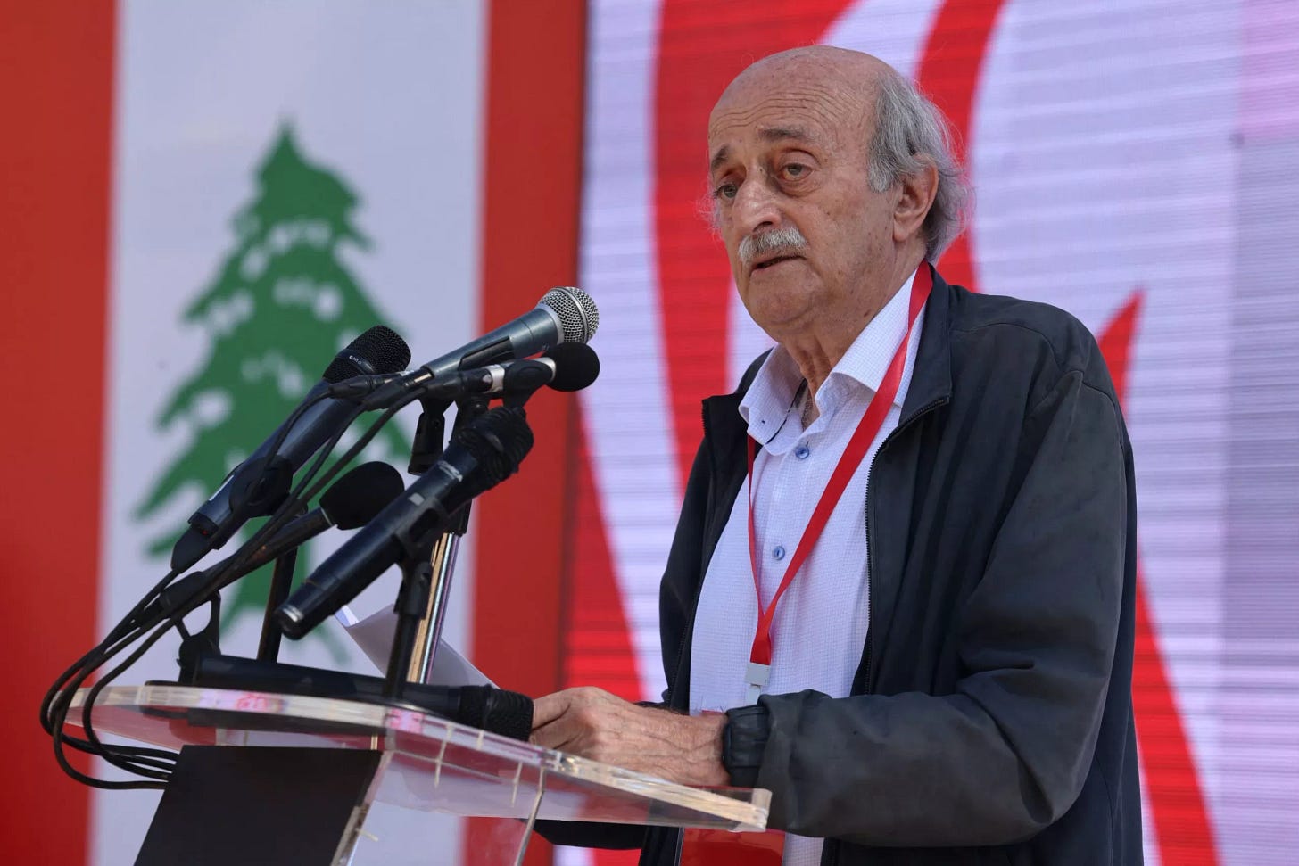 Walid Sub In the Farewell of Walid Jumblatt: The End of Ideology and the Rise of ...