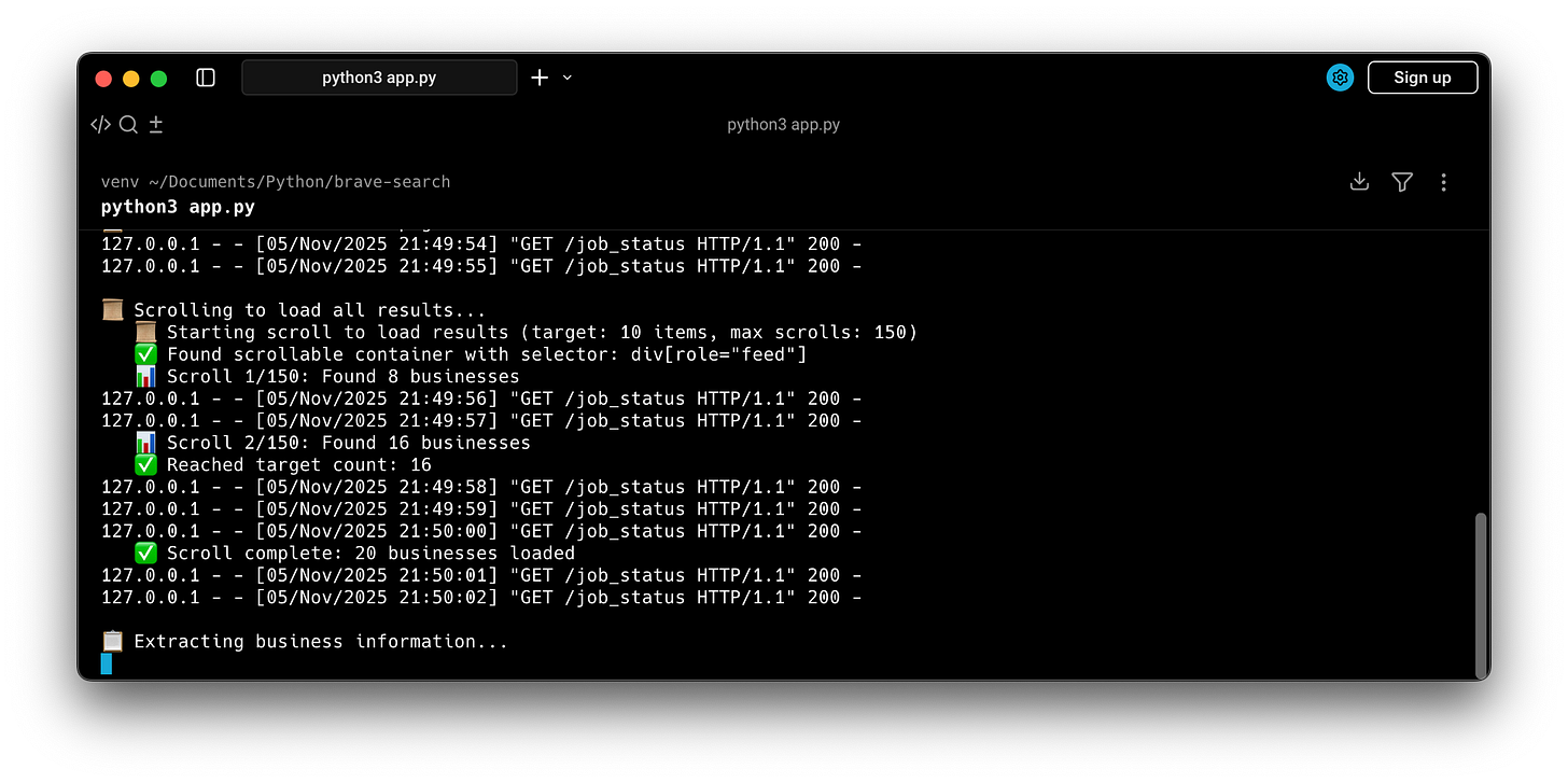 Python 程式會自動去抓取 Google Maps 上商家的資訊