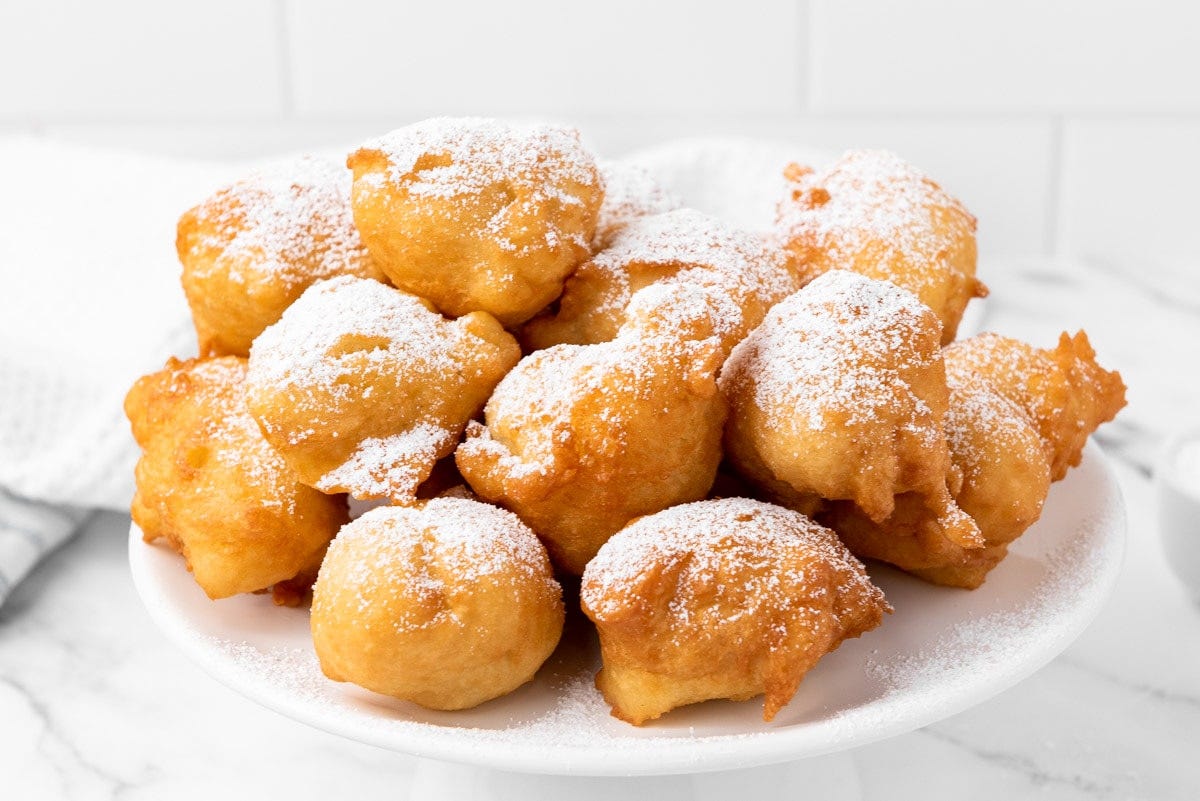 Oliebollen (Dutch Doughnuts)