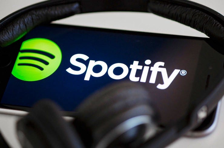 Spotify headphones logo app phone 2019 billboard 1548