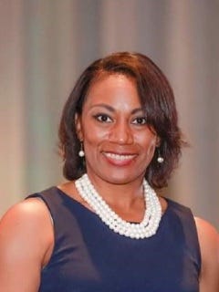 Kalinthia R Dillard