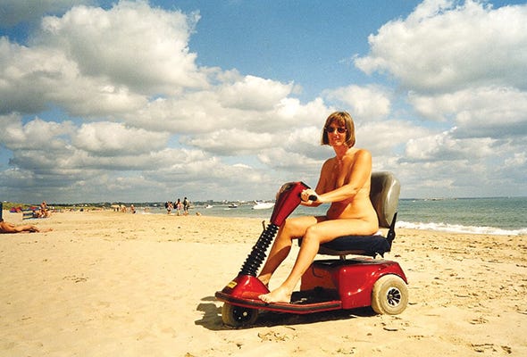 The naked truth of Naturism and its devotees for people with disabilities | TURISMO ADAPTADO The naked truth of Naturism and its devotees for people with disabilities | TURISMO ADAPTADO