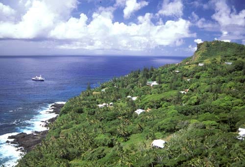 Photo: Angela K. Kepler / Wikimedia Commons (Public domain) Pitcairn Island coastline near Christian's Cave. Original field note by the author: Pitcairn is a basaltic high island of volcanic origin (~ 1 million years old). The highest point is 110' (330 m) on the west side; however, the entire island is surro