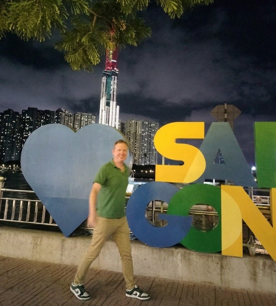 mateo saigón vietnam río landmark 81 I love SGN mateo saigón vietnam río landmark 81 I love SGN