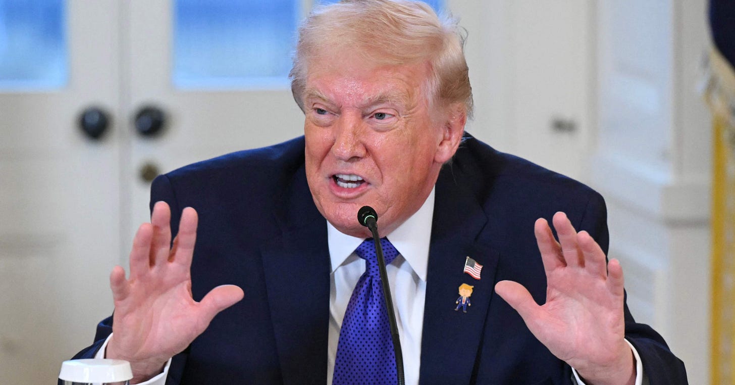 Trump warns Iran of possible strikes amid growing protests | Daily Sabah