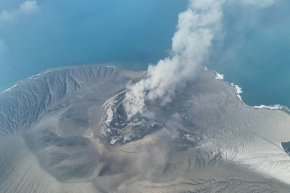 In this drone photo released by the Geological Agency (Badan Geologi) of Indonesia's Ministry of Energy and Mineral Resources, Mount Anak Krakatau spews volcanic smoke in Sunda Strait, Indonesia, Saturday, Sept. 5, 2026. (Badan Geologi via AP) In this drone photo released by the Geological Agency (Badan Geologi) of Indonesia's Ministry of Energy and Mineral Resources, Mount Anak Krakatau spews volcanic smoke in Sunda Strait, Indonesia, Saturday, Sept. 5, 2026. (Badan Geologi via AP)