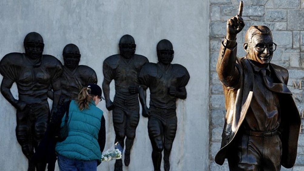 Joe Paterno Statue