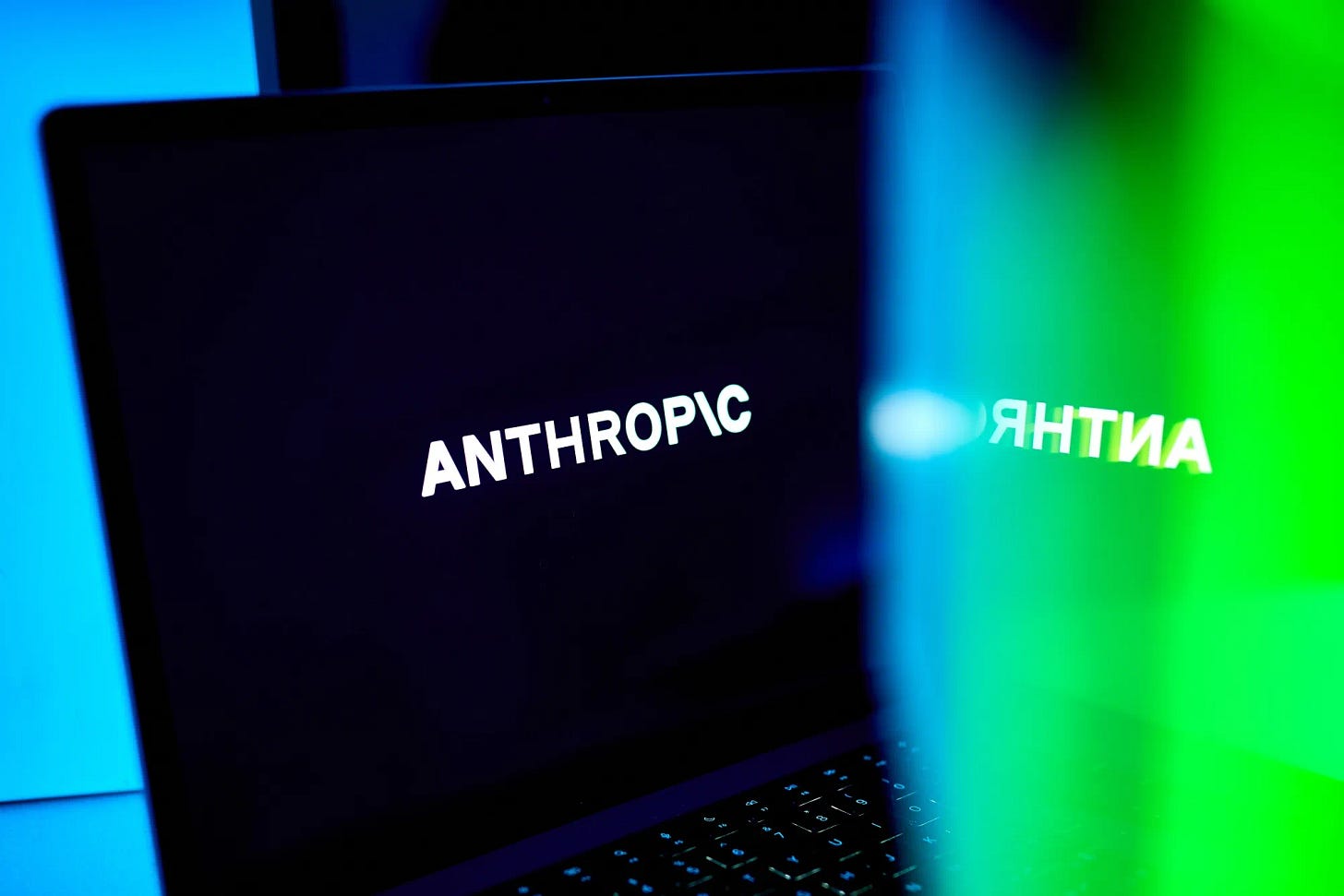 Anthropic Unveils AI Agents to Field Financial Services Tasks - Bloomberg