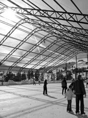 The scaling issue in digital art