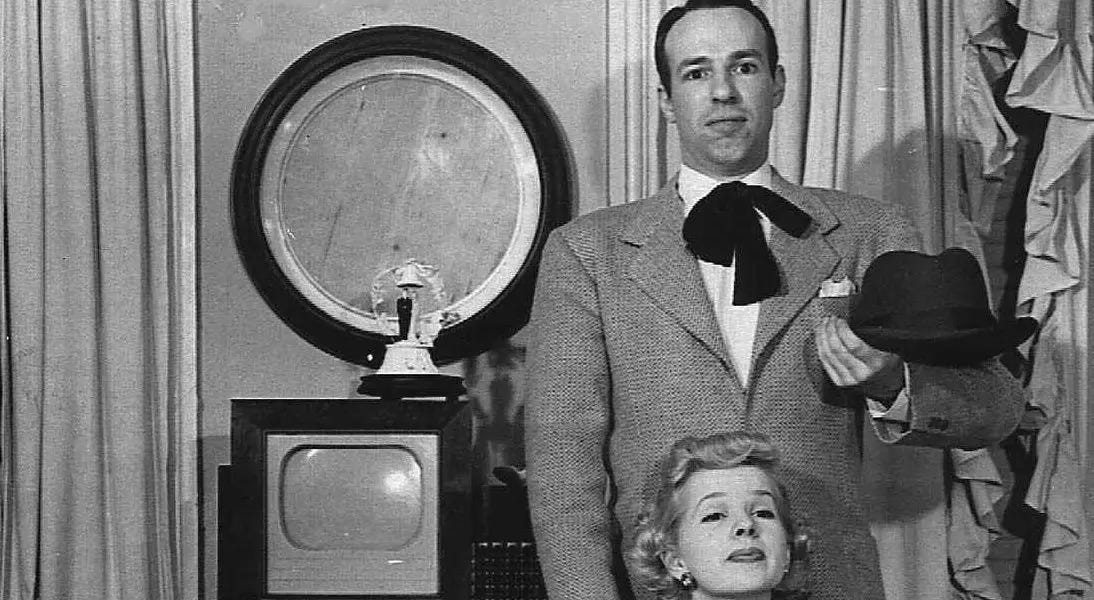 Mary Kay & Johnny: Early Sitcom Pioneers - by Dana from OH