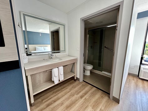hotel, room, floor, walls, decor, bed
