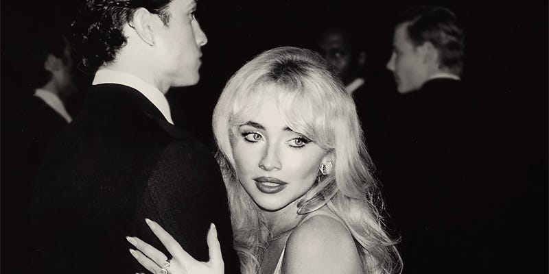 ‘Manchild’ Debuts at #1 on Billboard Hot 100 - Sabrina Carpenter Online ...