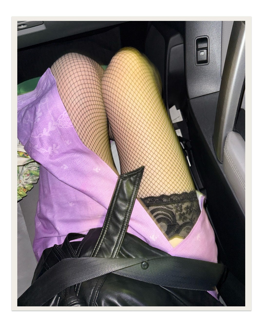 garter belt in public My firs time styling garters (in public) I love that heels :  r/lesbianfashionadvice main image 1