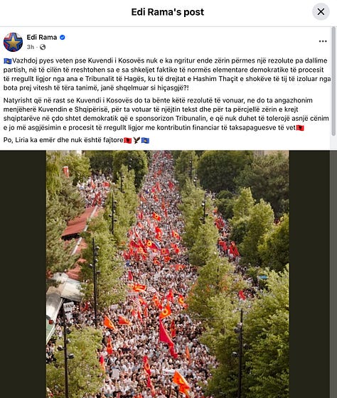Deklaratat dhe qëndrimi politik i Kryeministrit të Shqipërisë, Edi Rama, mbi Kosovën, drejtësinë dhe Tribunalin e Hagës, kanë nxitur kritika të ashpra dhe portretizime satirike.