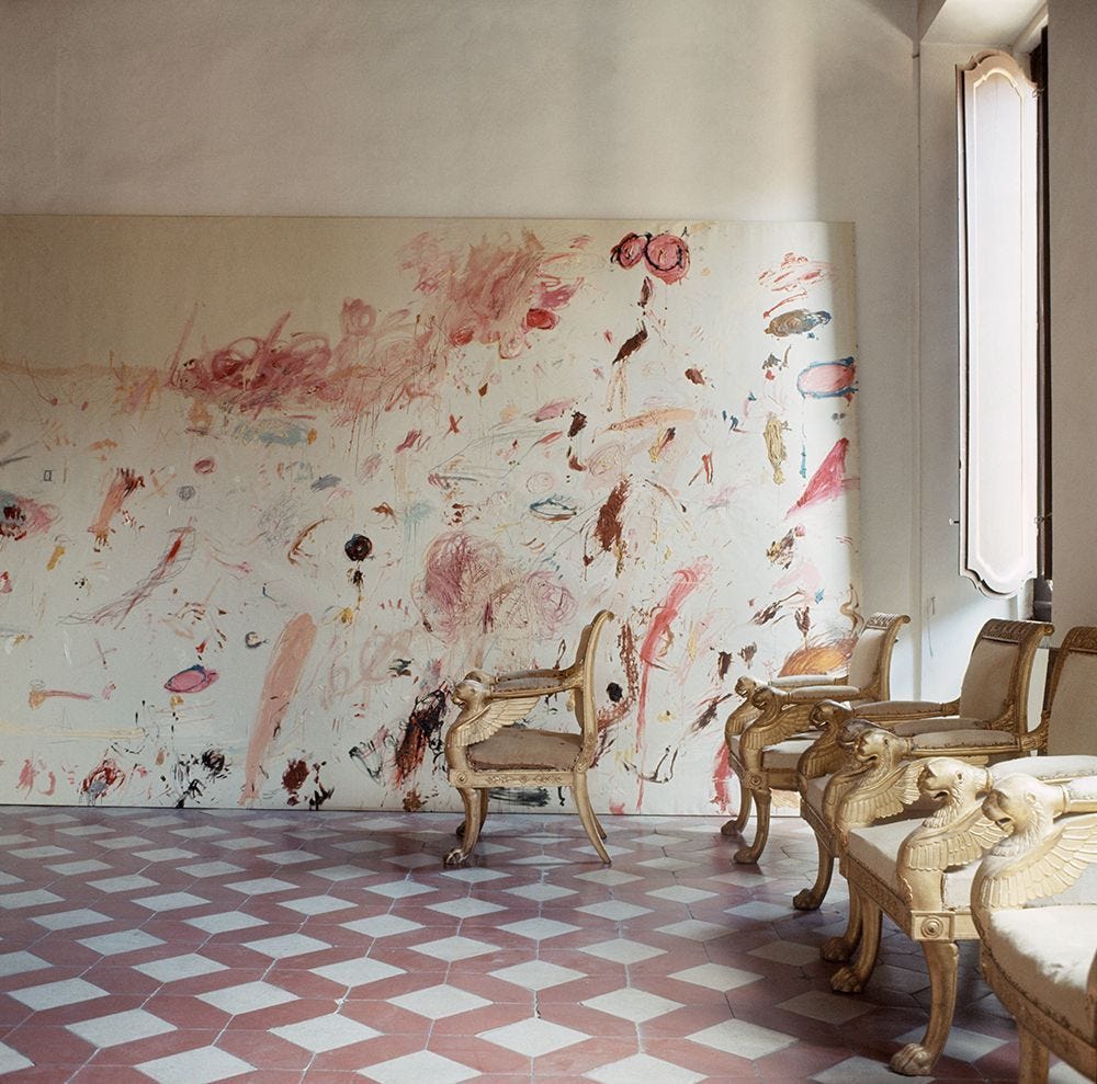 Cy Twombly, in the scribbled margins - Absolument !