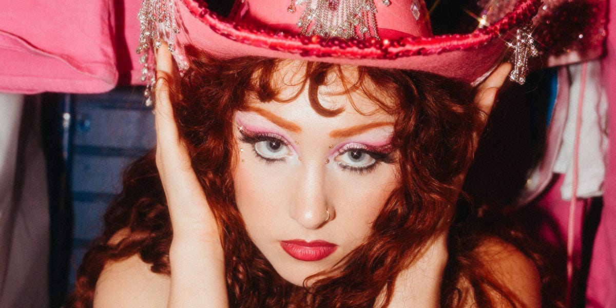 Chappell Roan's Song 'Pink Pony Club' Was Discouraged by Her Old Label -  Business Insider