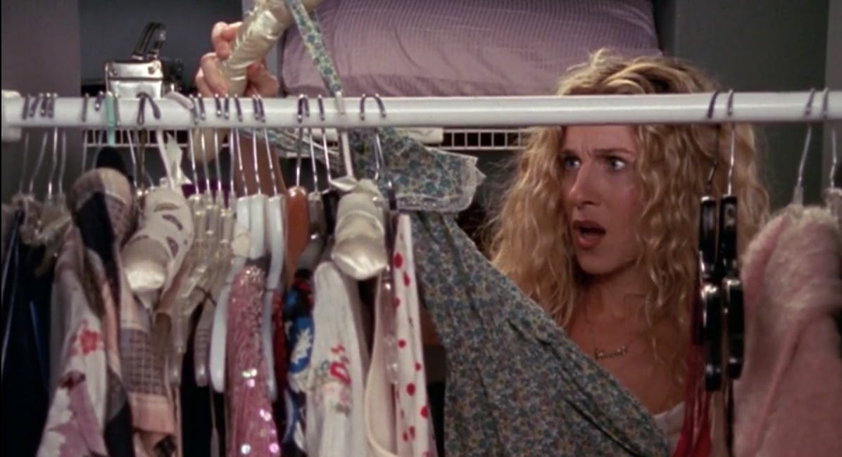 Sharing My Fave Carrie Bradshaw Looks!
