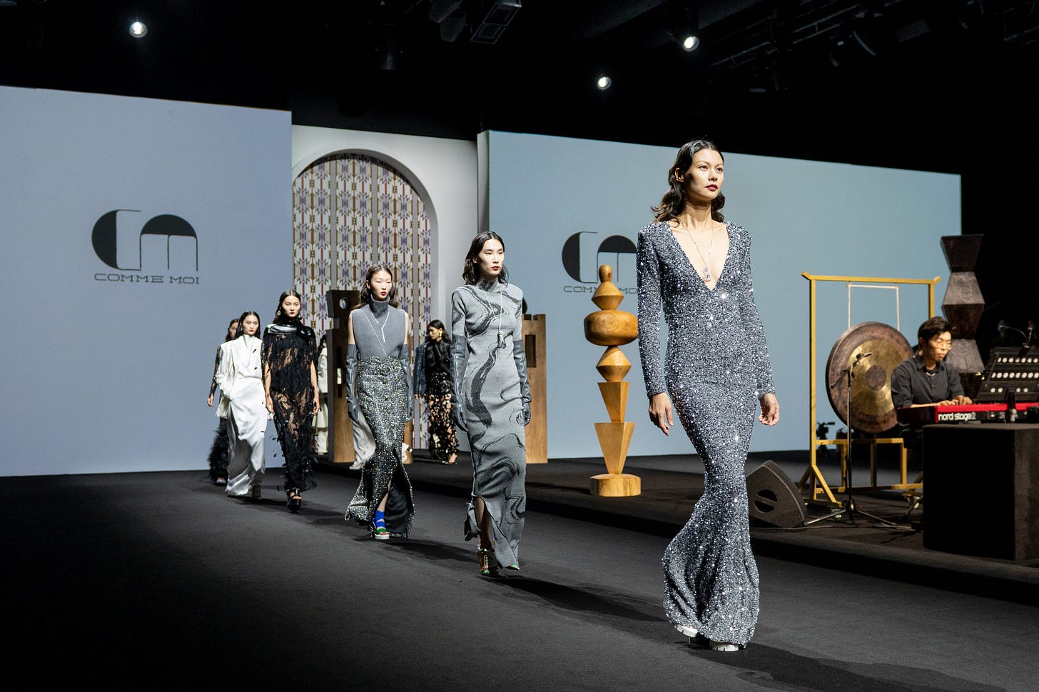 Shanghai Fashion Week Returns to Its Physical Format: Hits and Misses