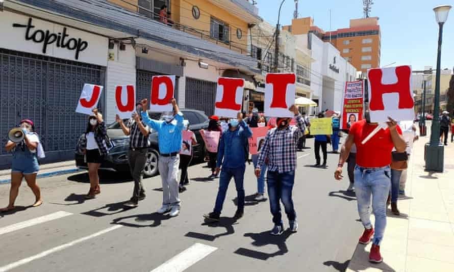 A recent protest in Tacna, Peru, demanding justice for the killings of Judith Machaca and Noemí Escobar.