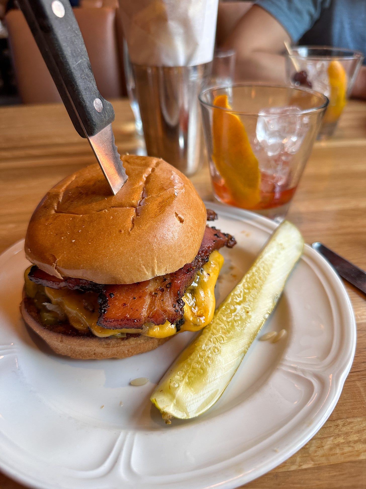Au Cheval restaurant in Chicago, Illinois Au Cheval restaurant in Chicago, Illinois