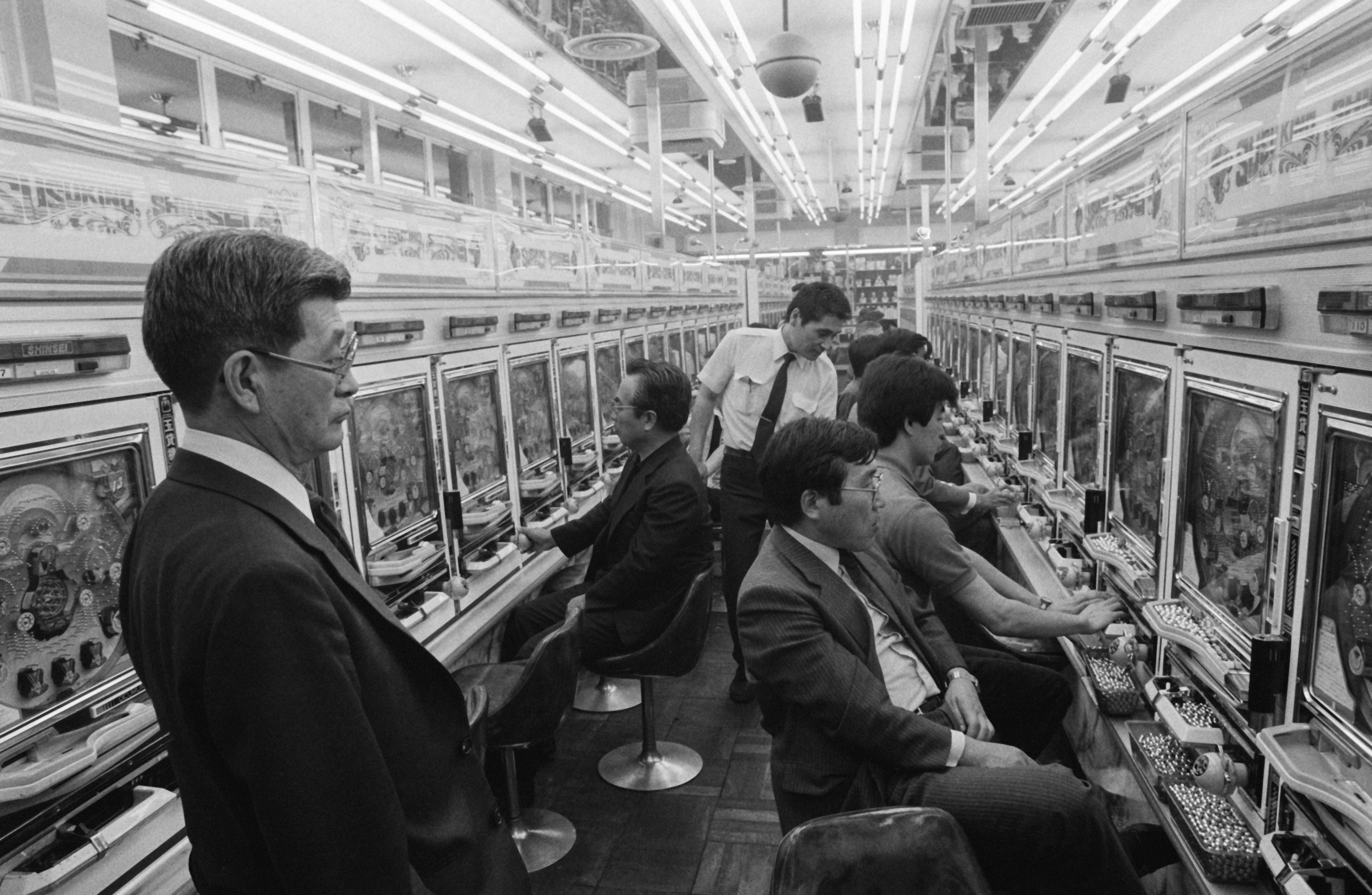 サラリーマン20年計画の実践―自分という財産の築きかた (1981年) (プレイ サラリーマン20年計画の実践―自分という財産の築きかた (プレイ
