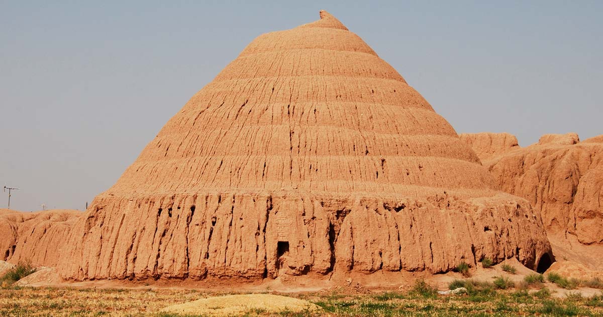The Yakhchāl: Ancient Ice-Making Machines in the Desert ...