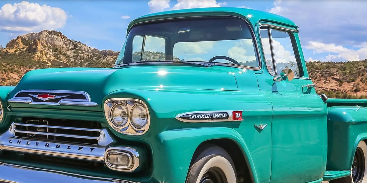 Ep. 244: Contra men, and Fulton Sheen