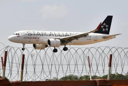 Coronavirus | Centre tightens rules for overseas travellers over Omicron  risk - The Hindu
