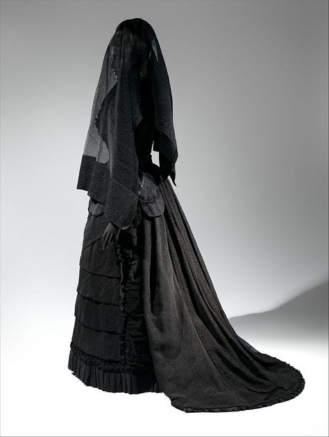 mourning dress code in Victorian Era