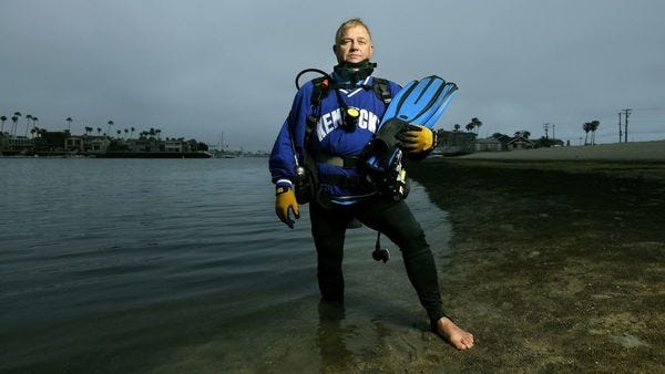 A retired teacher found some seahorses off Long Beach. Then he built a secret world for them A retired teacher found some seahorses off Long Beach. Then he built a secret world for them