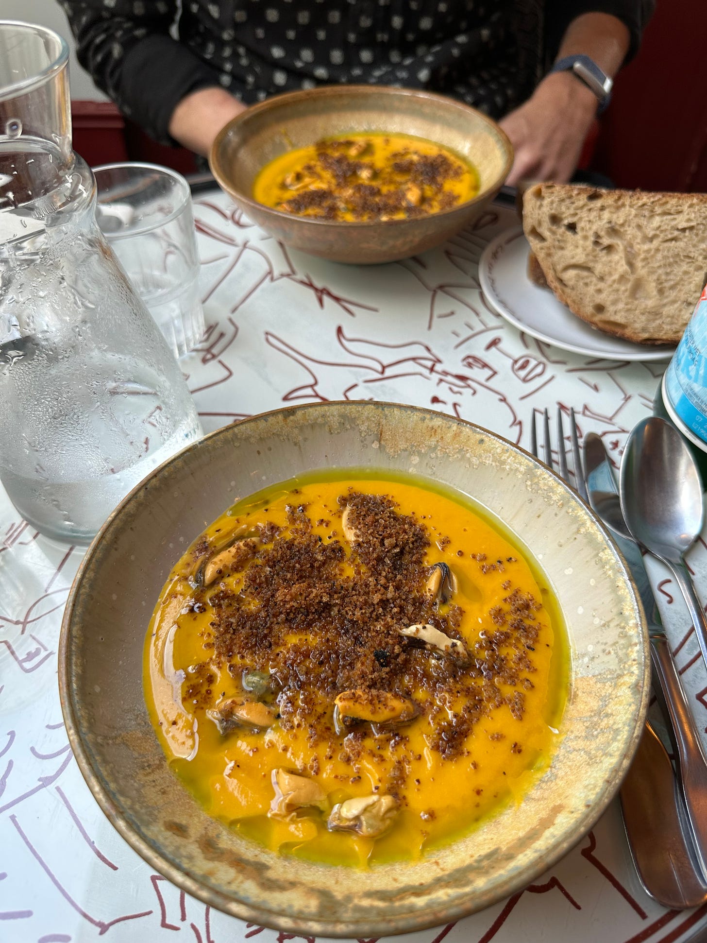 Cafe-les-deux-gares-soup-paris