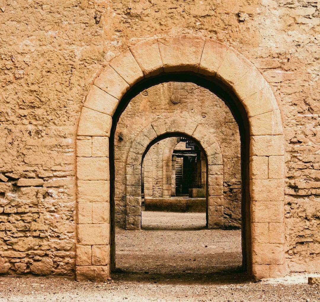 brown arch brown arch