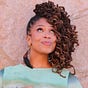 Danielle Jeanine's avatar